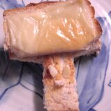 ドコモダケ　チーズトースト